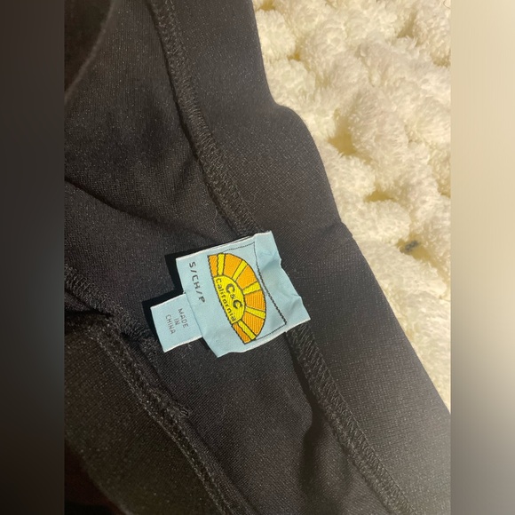 C&C CALIFORNIA | black leggins Size small - Picture 9 of 9